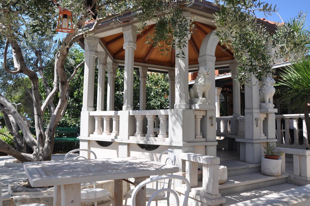 Villa Segetski Dvori Trogir Bagian luar foto