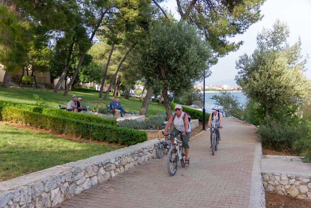 Villa Segetski Dvori Trogir Bagian luar foto